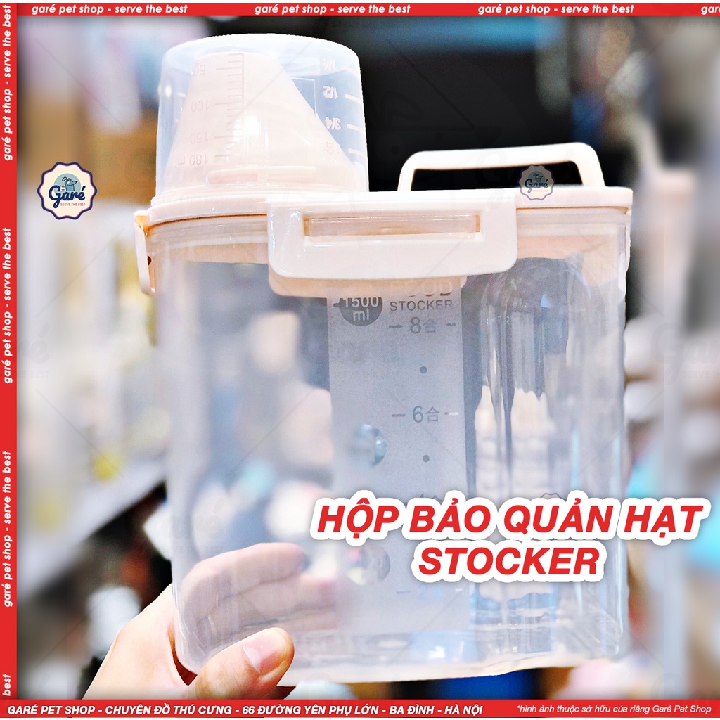Hộp Stocker đựng thức ăn hạt kèm cốc định lượng dành cho Chó Mèo Garé Pet Shop