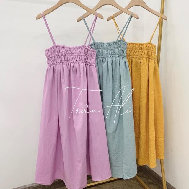 Váy 2 dây chun ngực khuy ngọc