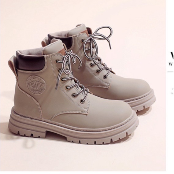 Bốt, boots cổ thấp buộc dây khâu đế phối da xịn 2022, 2023 Full box