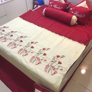 Trọn bộ chăn ga satin thêu hoa 7 món -> mẫu mới 2018 -> được chọn màu