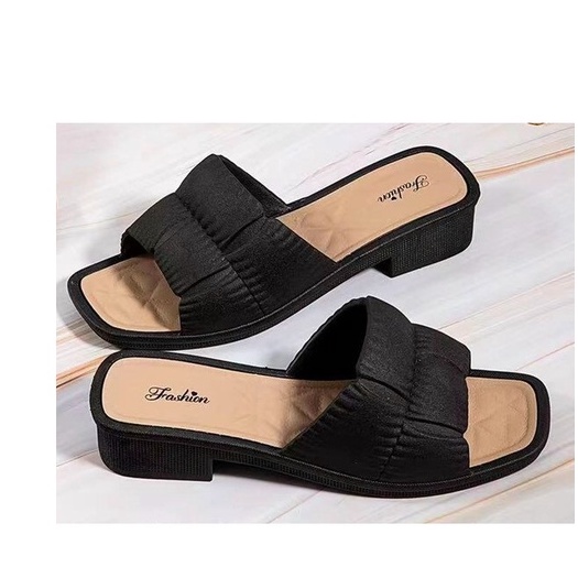 DÉP NỮ CAO SU DẺO ĐÚC LIỀN KHỐI ĐI MƯA ĐI BIỂN CAO 3CM