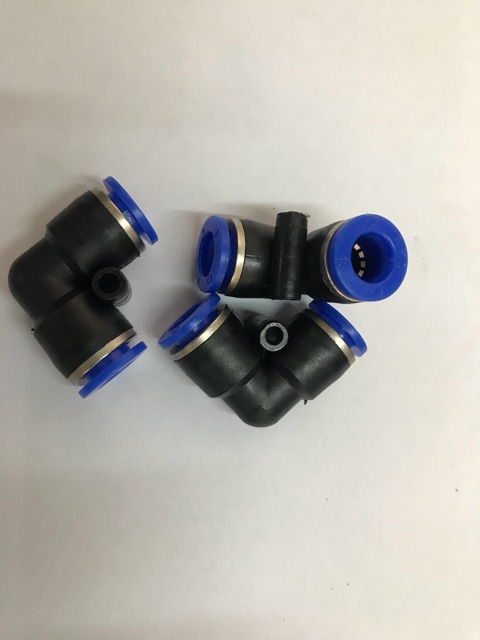 Co nối ống nhựa PUV