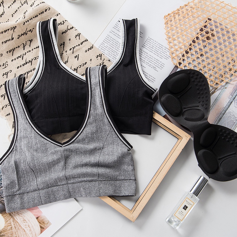 Áo bra tập gym chất cotton dày dặn, có mút mỏng ôm ngực thoái mái khi vận động HLBOUTIQUE B201