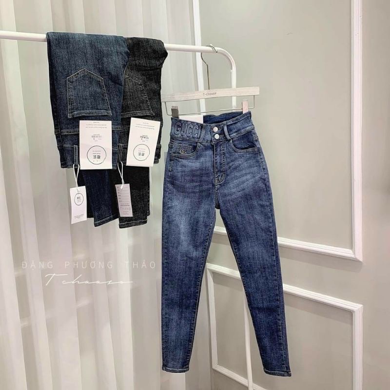 Quần jeans thêu chữ GG dập nổi