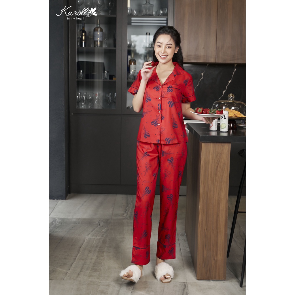 Karoll bộ lụa giấy chính hãng áo cộc quần dài NH22.002