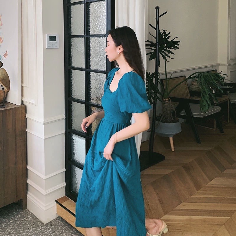 Đầm cổ vuông phong cách retron hàng QC sẵn L