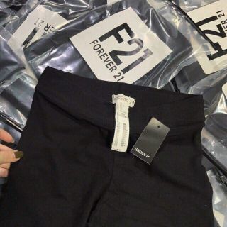 Quần legging F21