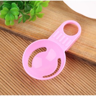 Dụng cụ tách lòng đỏ trứng