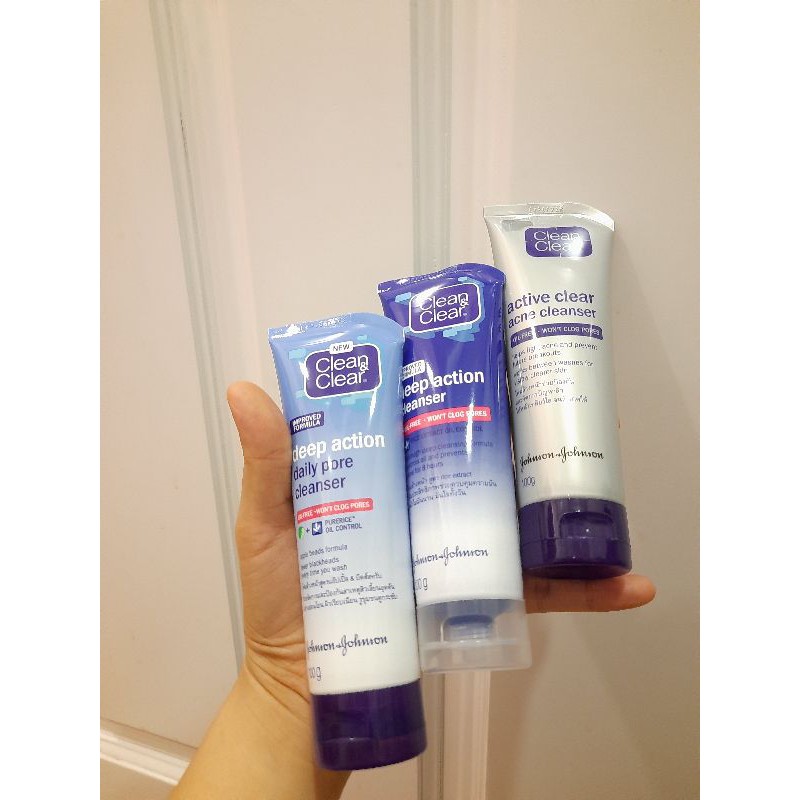 Sữa Rửa Mặt Clean & Clear 100g