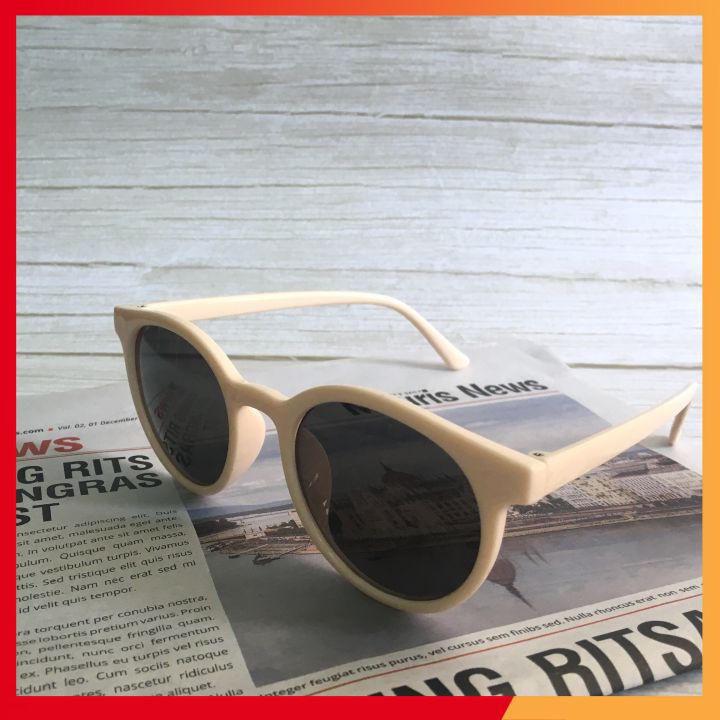 Mắt Kính Nữ Đẹp Năng Động Hoạt Bát | BigBuy360 - bigbuy360.vn