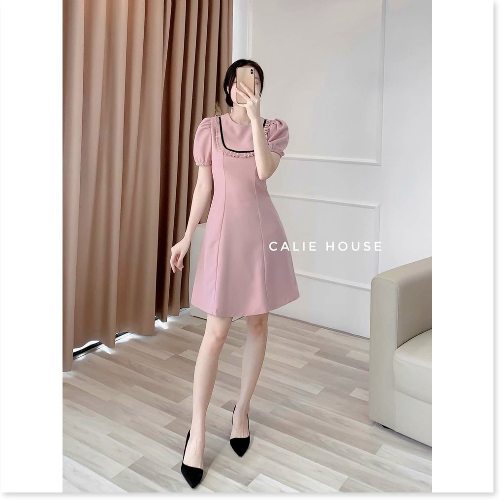 ĐẦM COTTON LẠNH.THIẾT KẾ HOẠ TIẾT TRƠN NHƯNG KHÔNG KÉM PHẦN SANG TRỌNG,ĐẶC BIỆT LÀ CHẤT LIỆU VÃI THOÁNG MÁT KHÁNH AN STO