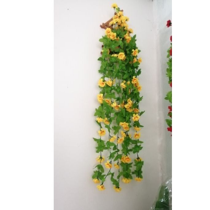 Mái nhà hoa phăng lụa bằng gỗ - Hoa giả trang trí