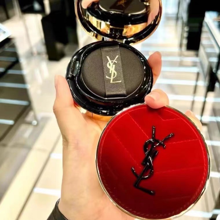 Phấn Nước YSL Vỏ Đỏ Nhung Bản Giới Hạn Limited