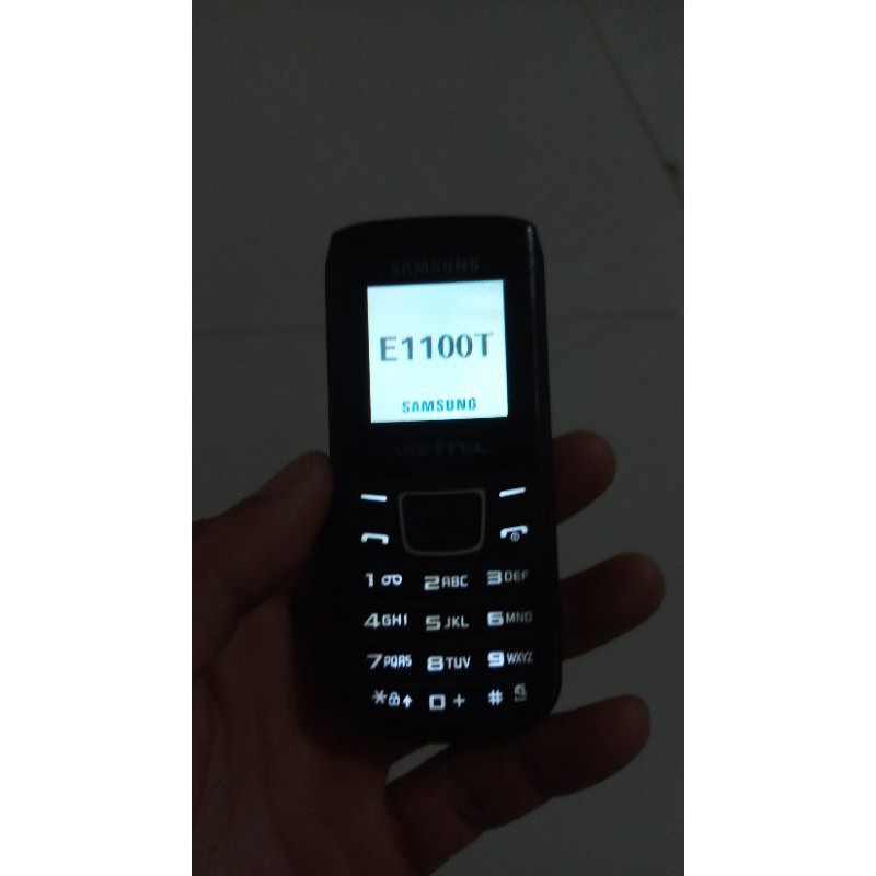 Điện thoại Viettel E1100