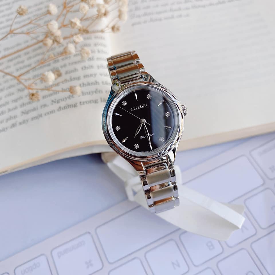 Đồng hồ nữ Citizen FE2100-51E dây bạc, mặt đen - Size 29mm