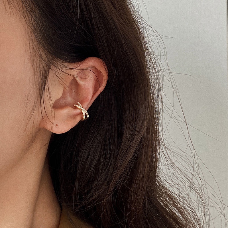 Khuyên kẹp vành tai Her Accessories khảm đá nhân tạo chữ X cá tính H120