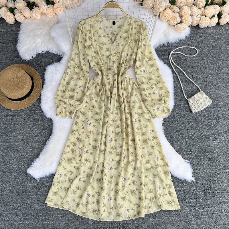 Đầm IELGY cổ chữ V thiết kế bo eo họa tiết hoa phong cách Pháp retro