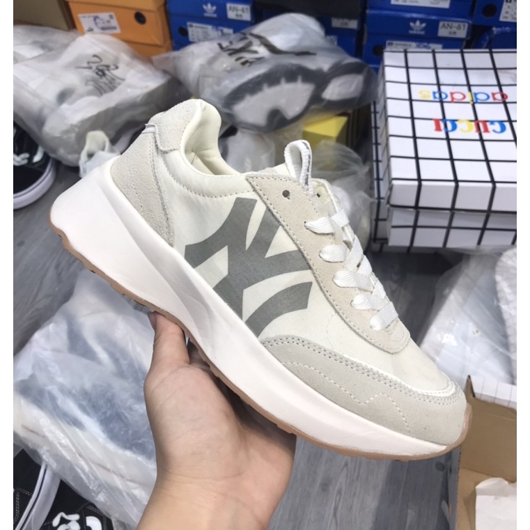 Giày Sneaker MLB Jogger Màu Kem Sữa