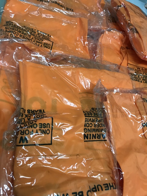 COMBO 2 CHIẾC PHAO TAY TẬP BƠI CHO TRẺ EM VÀ NGƯỜI LỚN NHIỀU MÀU SẮC HỒNG/CAM/ĐỎ/VÀNG/XANH DƯƠNG