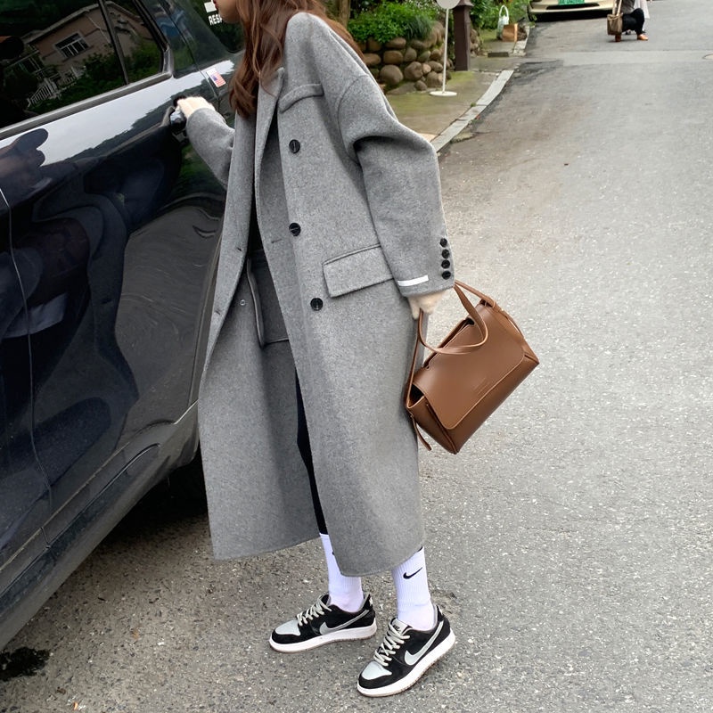 Áo khoác dáng dài form rộng phong cách Hàn Quốc thời trang