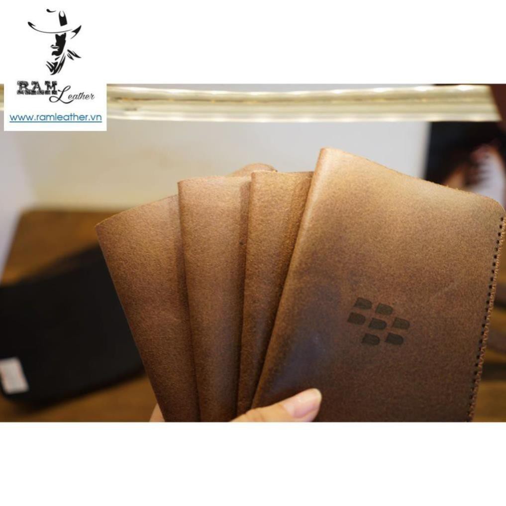 Bao da Blackberry Q20 da bò thật mài nhám cao cấp-chính hãng ram leather . *