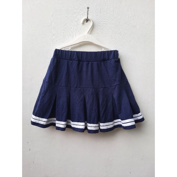 Preloved Quần Váy Màu Xanh Nước Biển Sử Dụng Thứ Hai Cho Bé