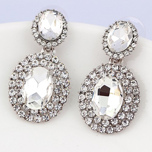 Đôi Khuyên Tai HìNh Oval ĐíNh Kim Cương Giả LấP LáNh ThờI Trang Cho Nữ