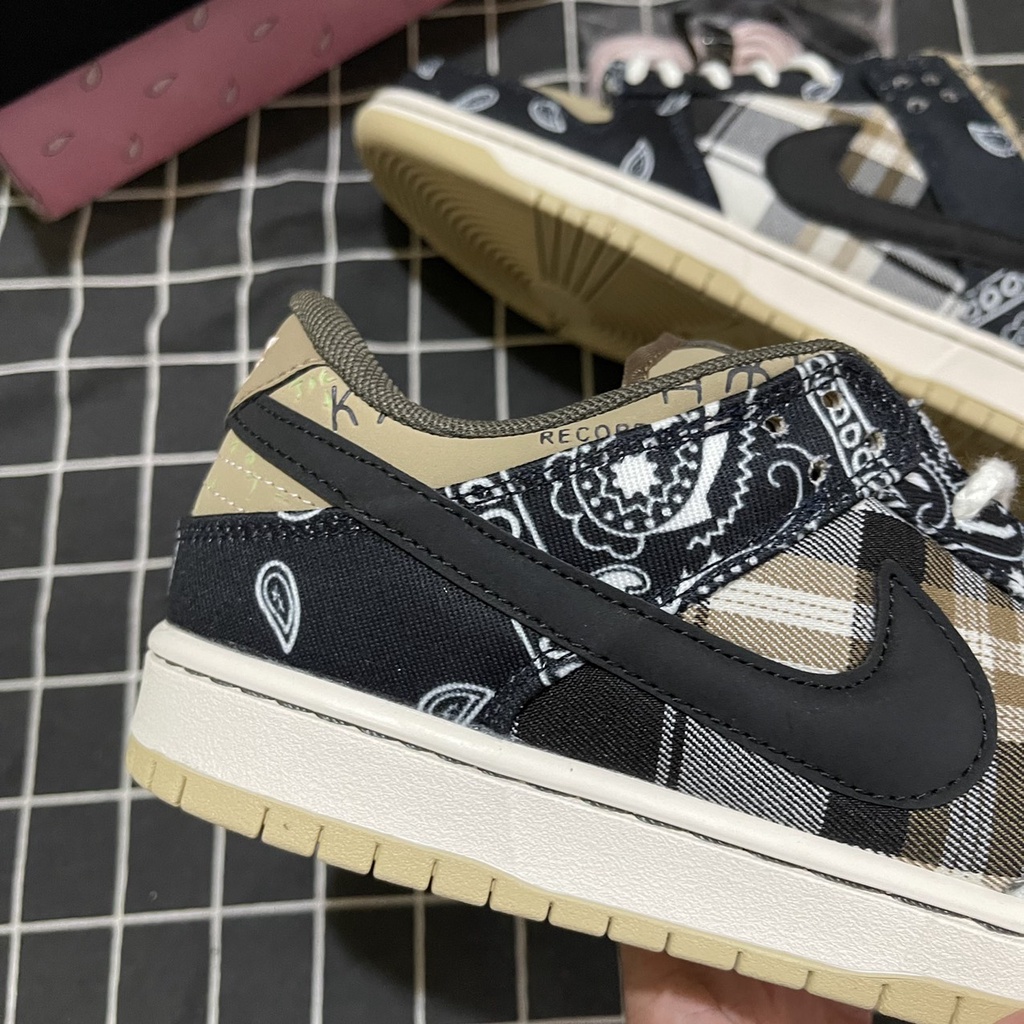 Giày JODAN SB travis scott nâu đen hoa cao cấp