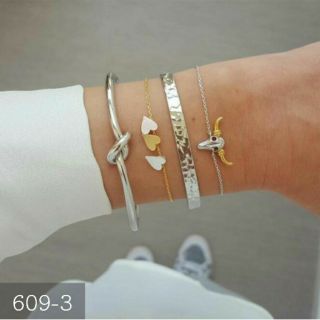 Set 4 Vòng Tay Đầu Trâu (Trắng Bạc) VT609-3