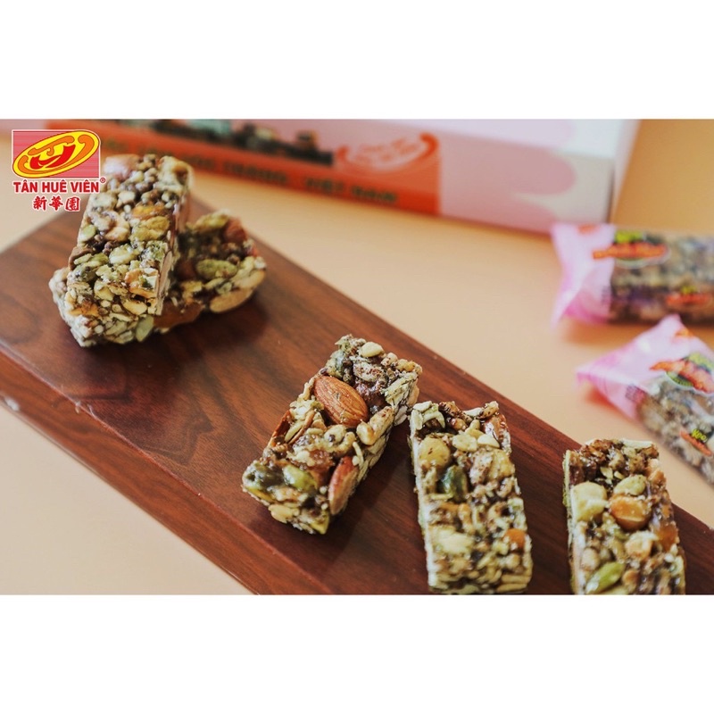 Kẹo Bách hạt Tân huê viên