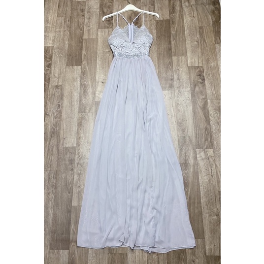 ĐẦM MAXI TIỆC ĐÍNH ĐÁ KHOÉT EO XẺ TÀ 1 BÊN