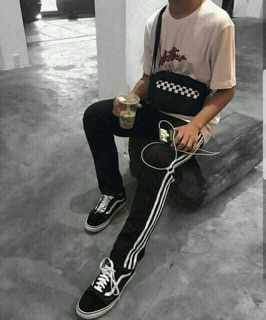 Stripped pants - Quần 3 sọc trắng - Đen