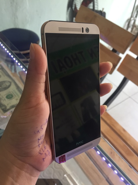 Deal sốc ĐIỆN THOẠI HTC ONE M8 32Gb_CHÍNH HảNG_MỚI _ĐỦ MÀU bảo hành 1 năm