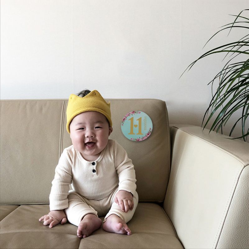 Bộ Thẻ Ảnh Kỷ Niệm 1 Năm 12 Tháng Dùng Để Trang Trí Tiệc Cho Bé