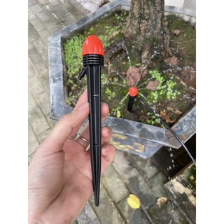Que tưới cắm gốc phun nước 8 tia tưới gốc cây chậu hoa