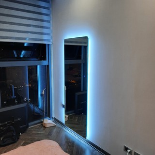 gương toàn thân khung kim loại