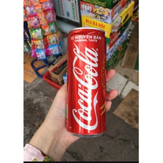Nước ngọt coca vị nguyên bản lon 330ml