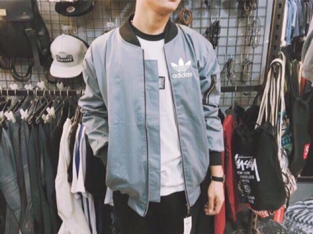 Áo bomber kaki Adidas