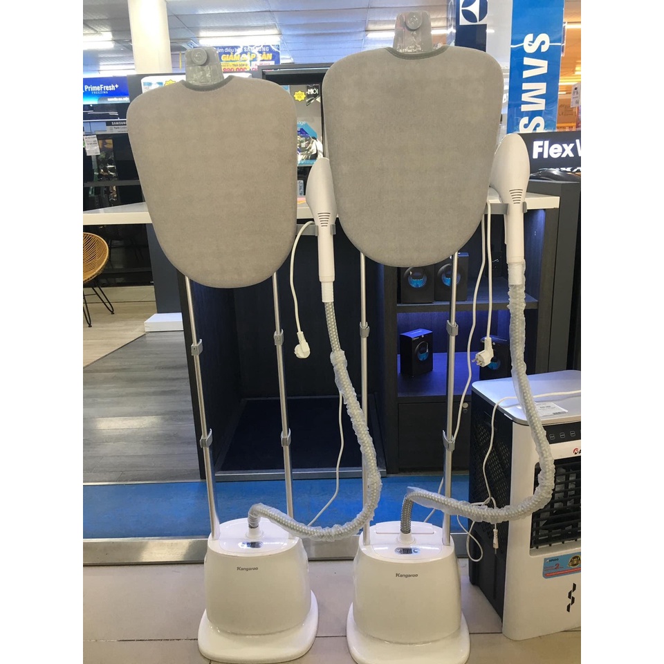 Bàn là hơi nước đứng Kangaroo KG-75B8