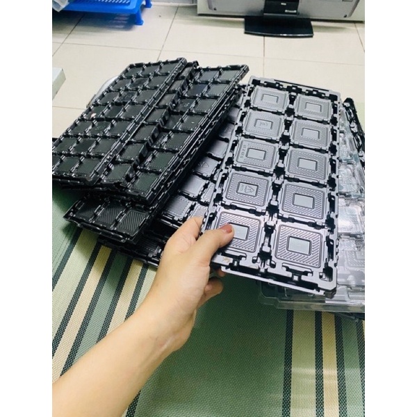 1 Vỉ Dựng CPU Xeon E5 sk 2011-v3-v4 Likenew 95% Không Bể Vỡ | BigBuy360 - bigbuy360.vn