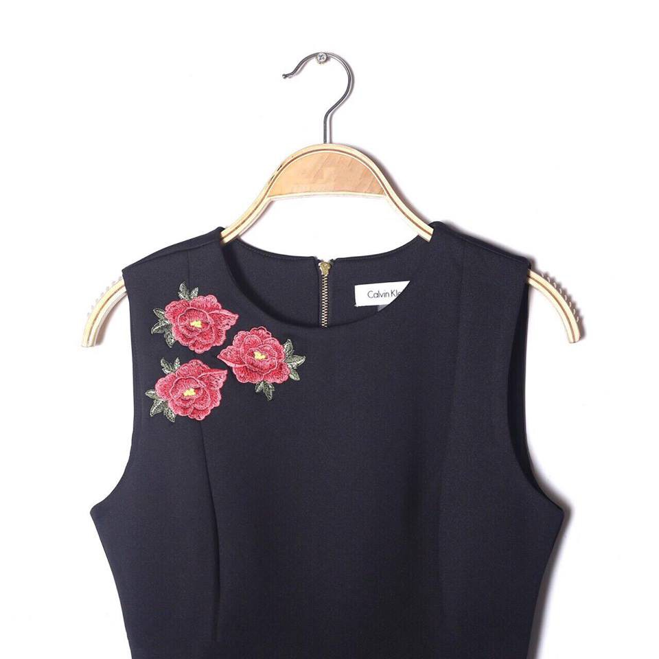 Đầm đen CK thêu hoa hàng xuất khẩu