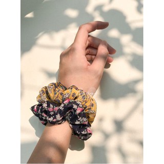 Chun buộc tóc vải