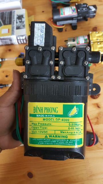 BƠM ÁP LỰC mini đôi 12V chất lượng cao  - bơm phun thuốc rửa xe, tặng kèm phụ kiện