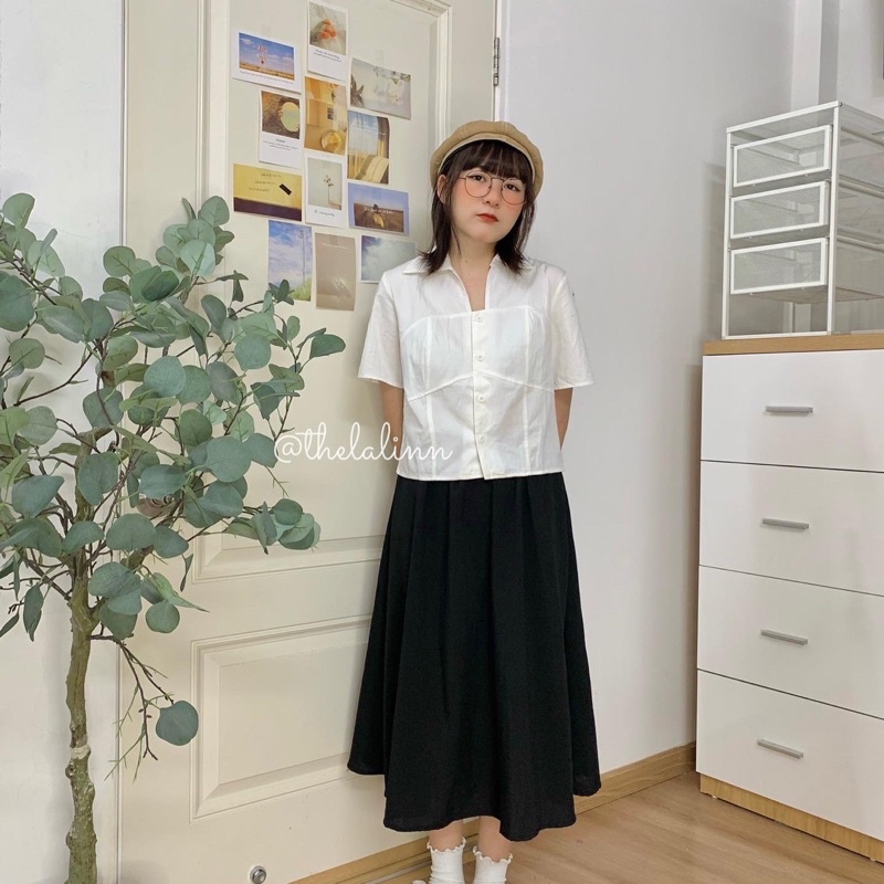 Sơ mi croptop cổ u basic / thelalinn