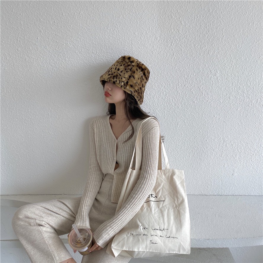 Áo len tăm khuya sọc - Phong cách Hàn Quốc nhẹ nhàng nữ tính | BigBuy360 - bigbuy360.vn