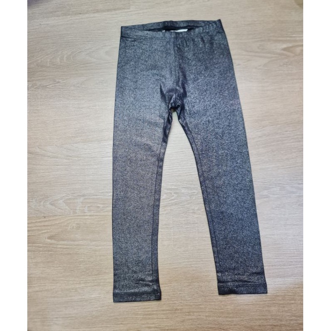 Quần legging giả da bé gái hiệu H.&amp;.m ( Em còn 12-13kg )
