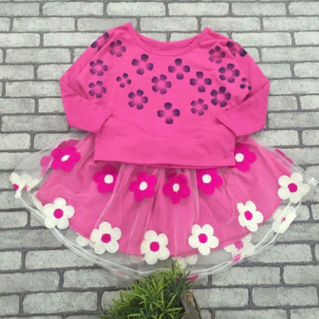 SET ÁO VÁY CÁNH DƠI CHO BÉ DIỆN THU ĐÔNG