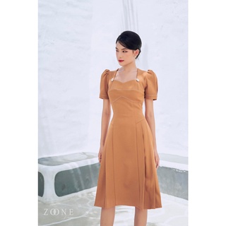 Váy chân sếp ly trần chỉ trắng
