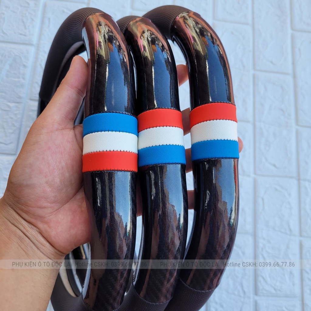 Vỏ bọc vô lăng xe hơi Peugeot 4008 5008 2008 loại carbon D cut 2 đầu có lỗ thông hơi thoáng khí cao cấp