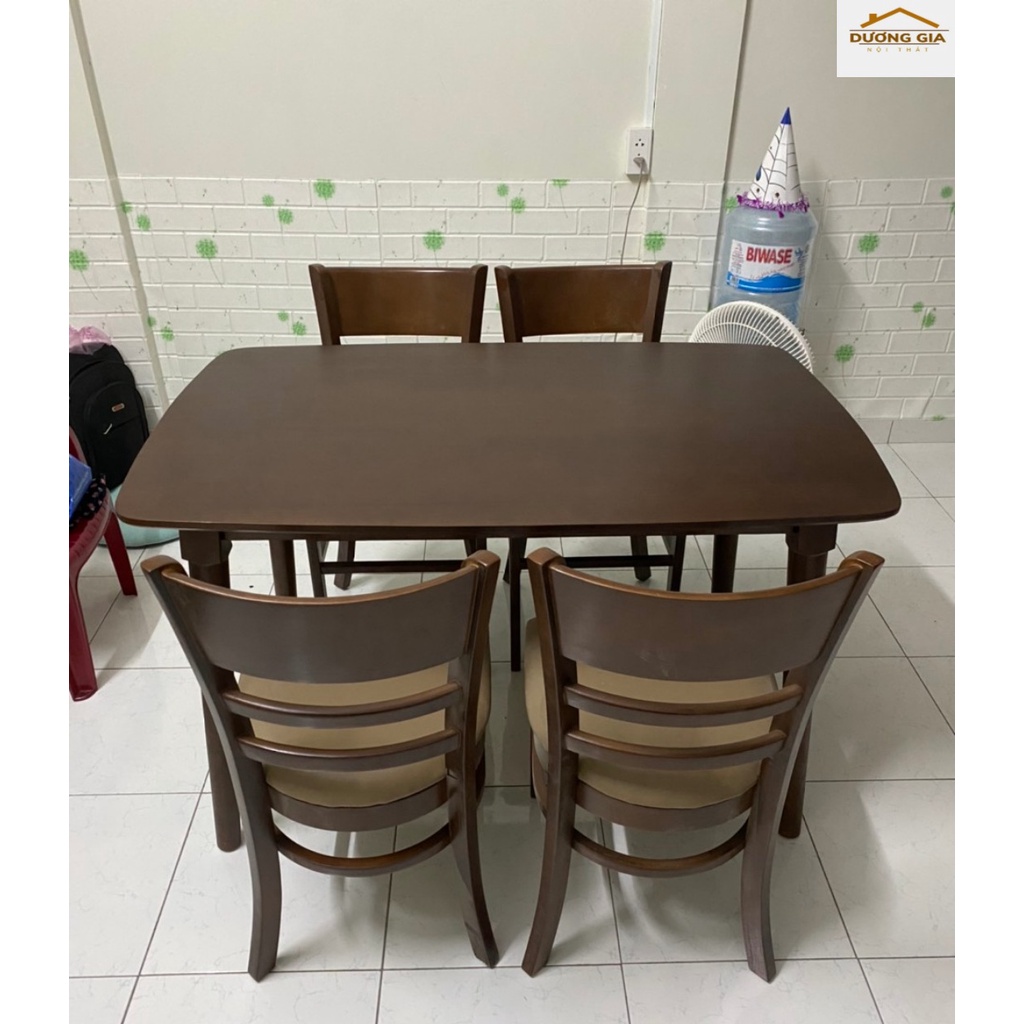 Bộ Bàn Ăn Gia Đình 4 Ghế Miễn phí giao hàng HCM
